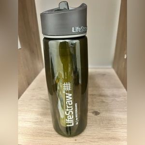 Lifestraw water bottle green